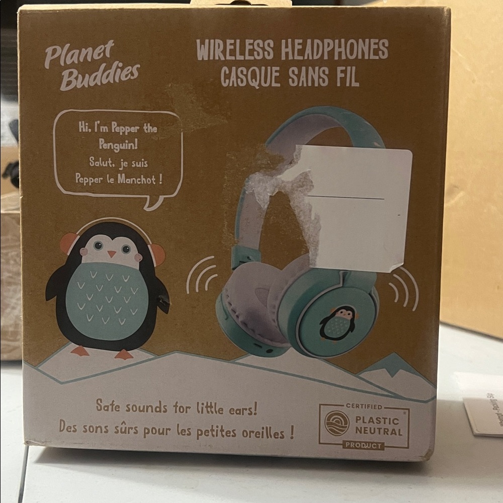 Wireless Over-Ear Headphones - Green